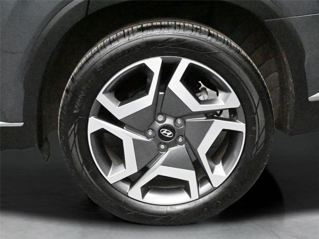 used 2025 Hyundai Palisade car, priced at $39,000