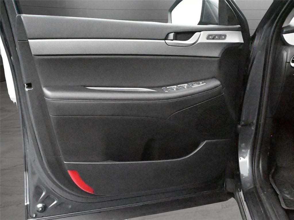 used 2025 Hyundai Palisade car, priced at $39,000