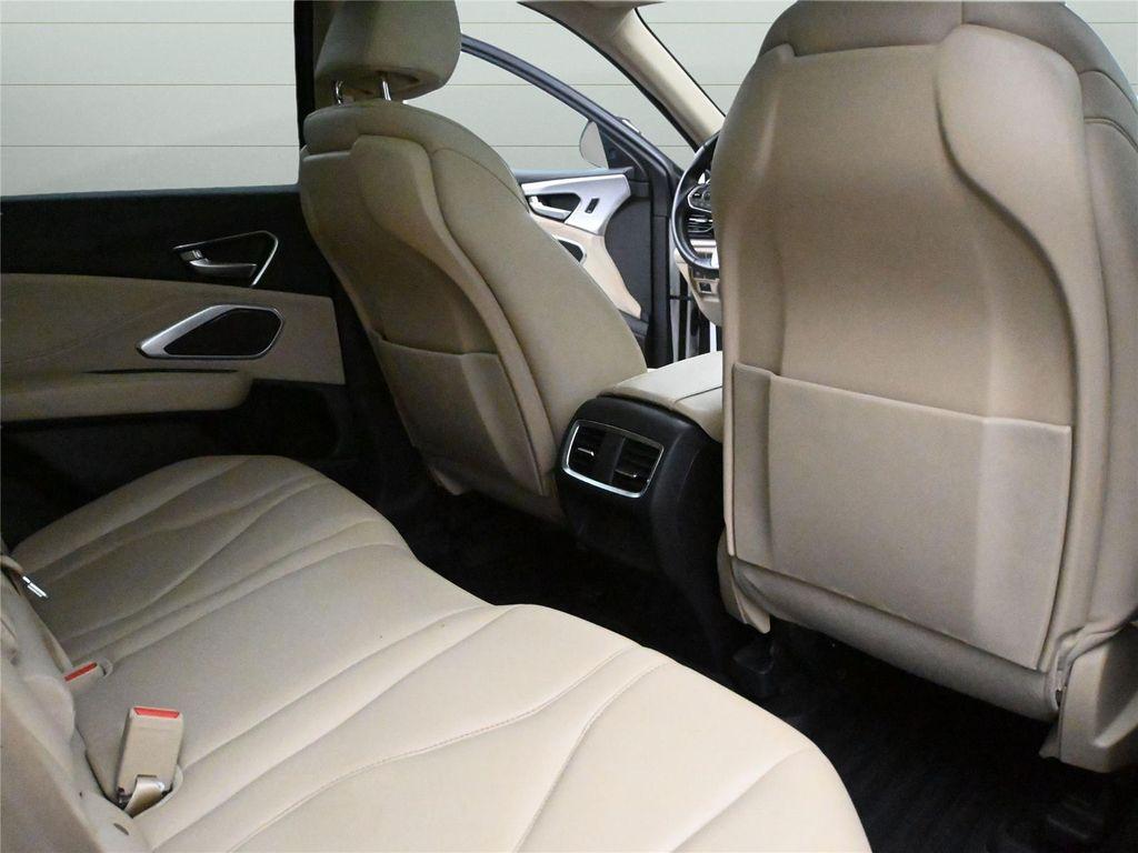 used 2023 Acura RDX car, priced at $32,000