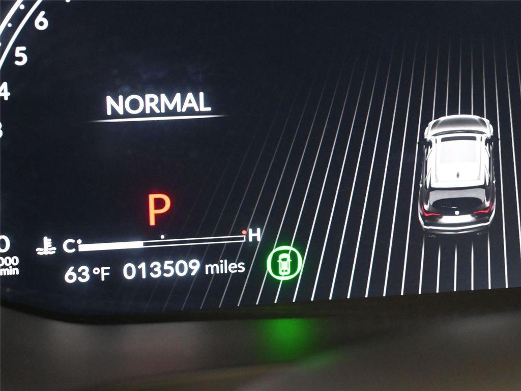 used 2024 Acura MDX car, priced at $41,200