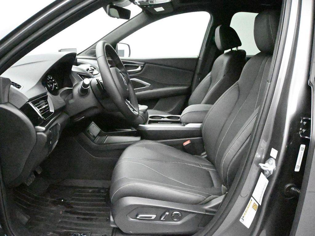 used 2025 Acura RDX car, priced at $39,500