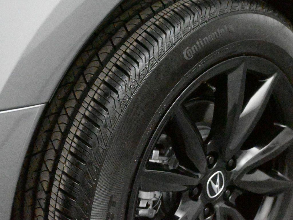 used 2025 Acura RDX car, priced at $39,500