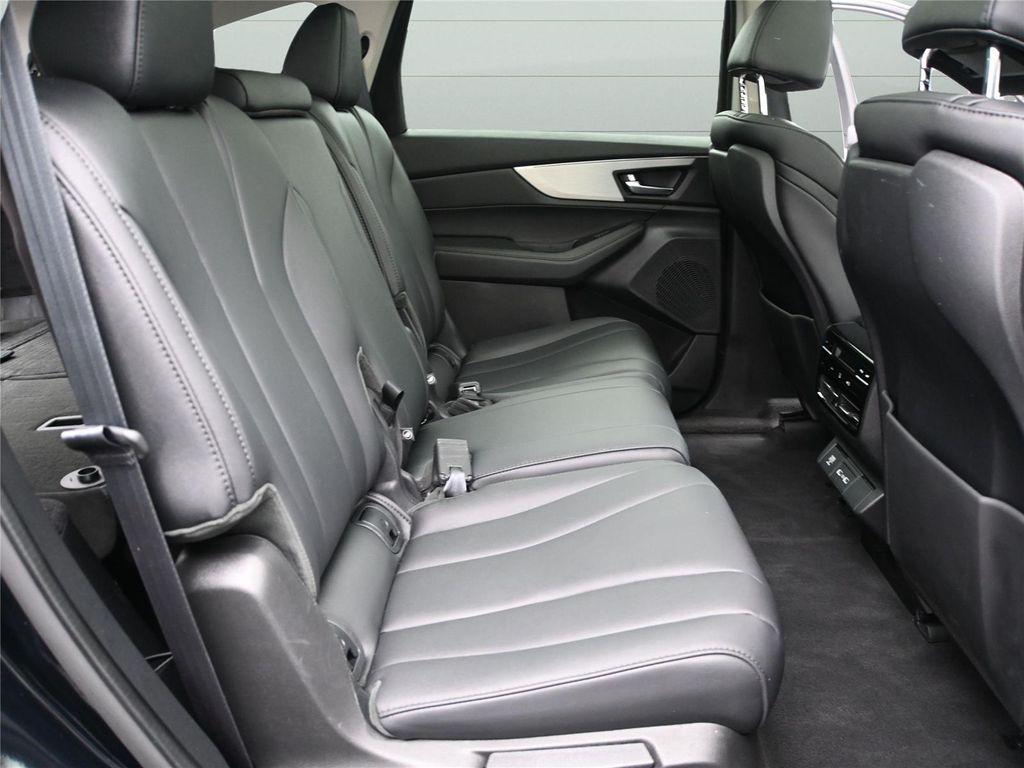 used 2024 Acura MDX car, priced at $41,500