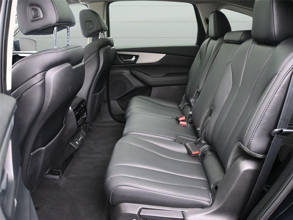 used 2024 Acura MDX car, priced at $41,500