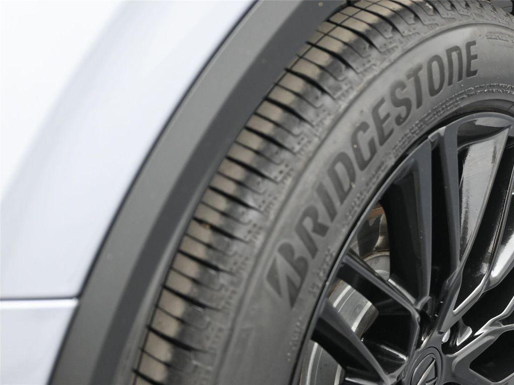 used 2024 Acura MDX car, priced at $44,000