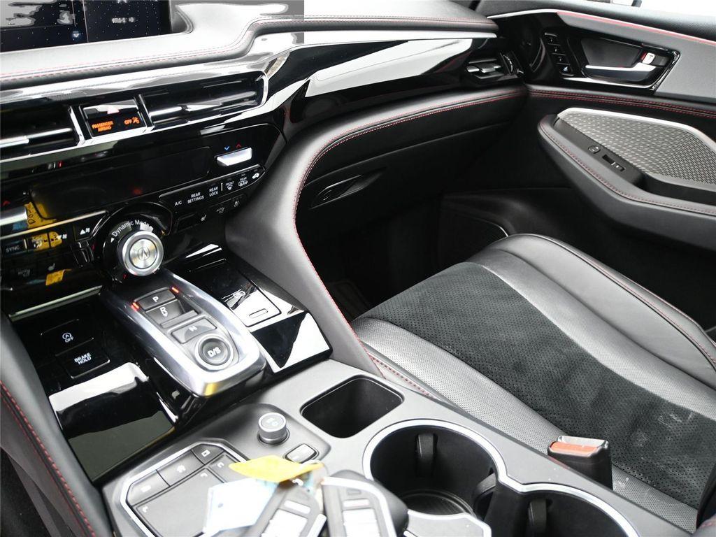 used 2023 Acura MDX car, priced at $38,400