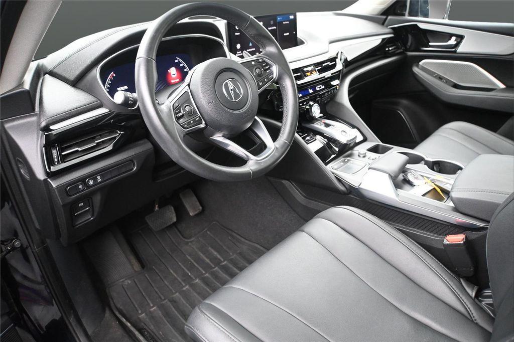 used 2024 Acura MDX car, priced at $38,700