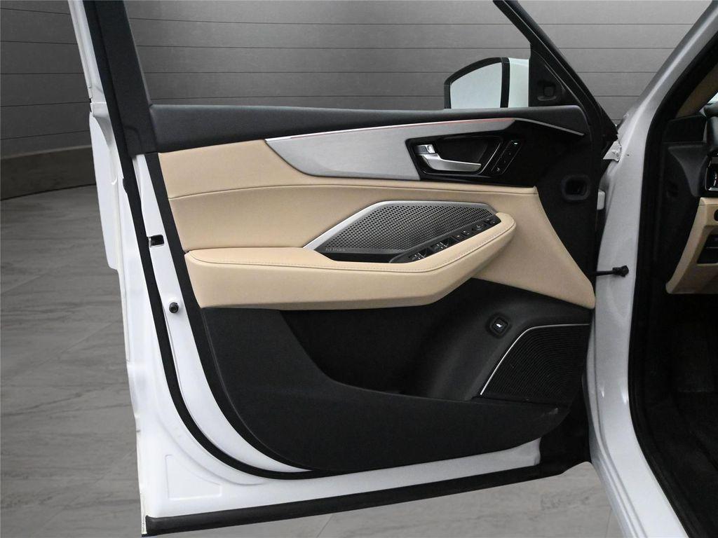 used 2024 Acura MDX car, priced at $41,500