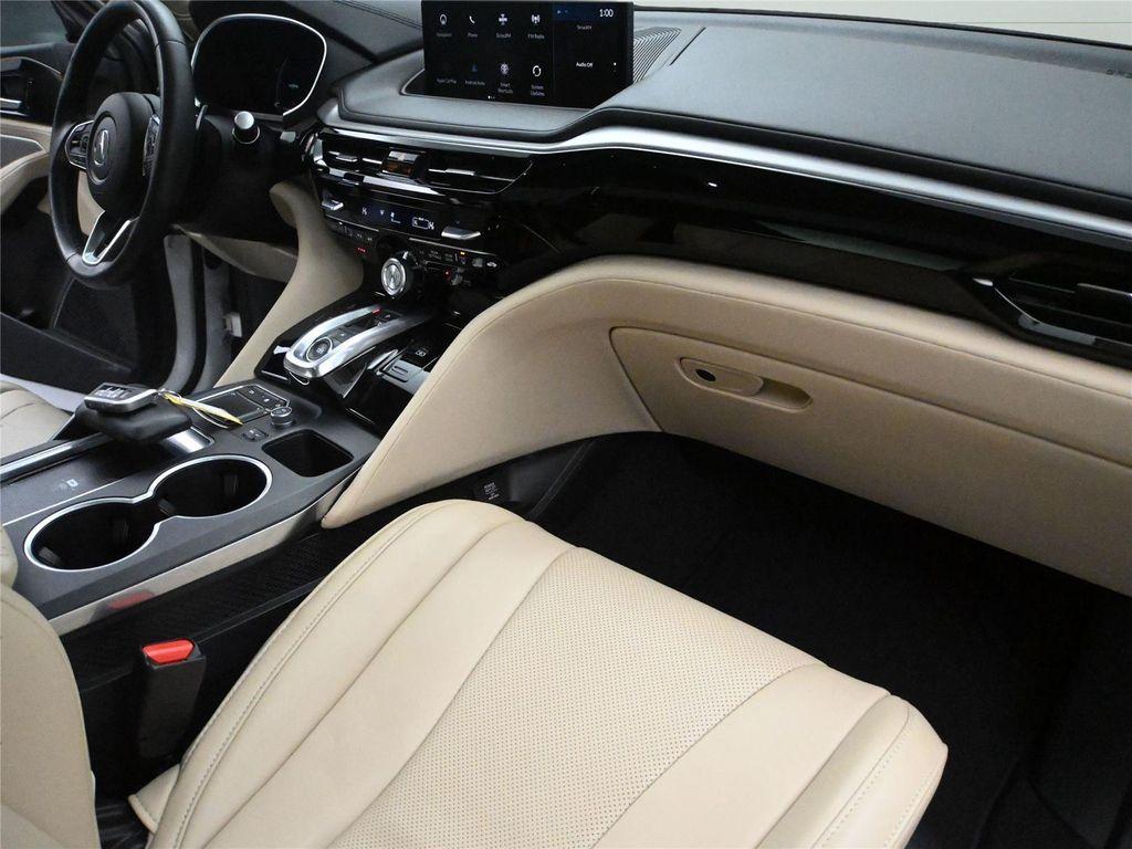 used 2024 Acura MDX car, priced at $41,500