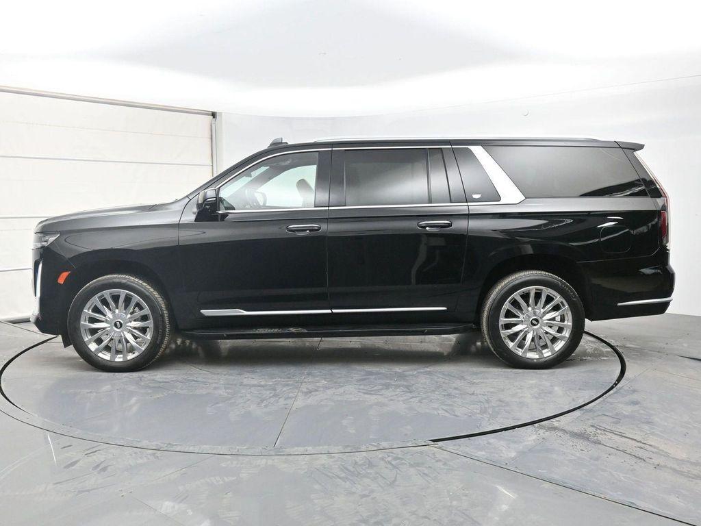 used 2023 Cadillac Escalade ESV car, priced at $63,400