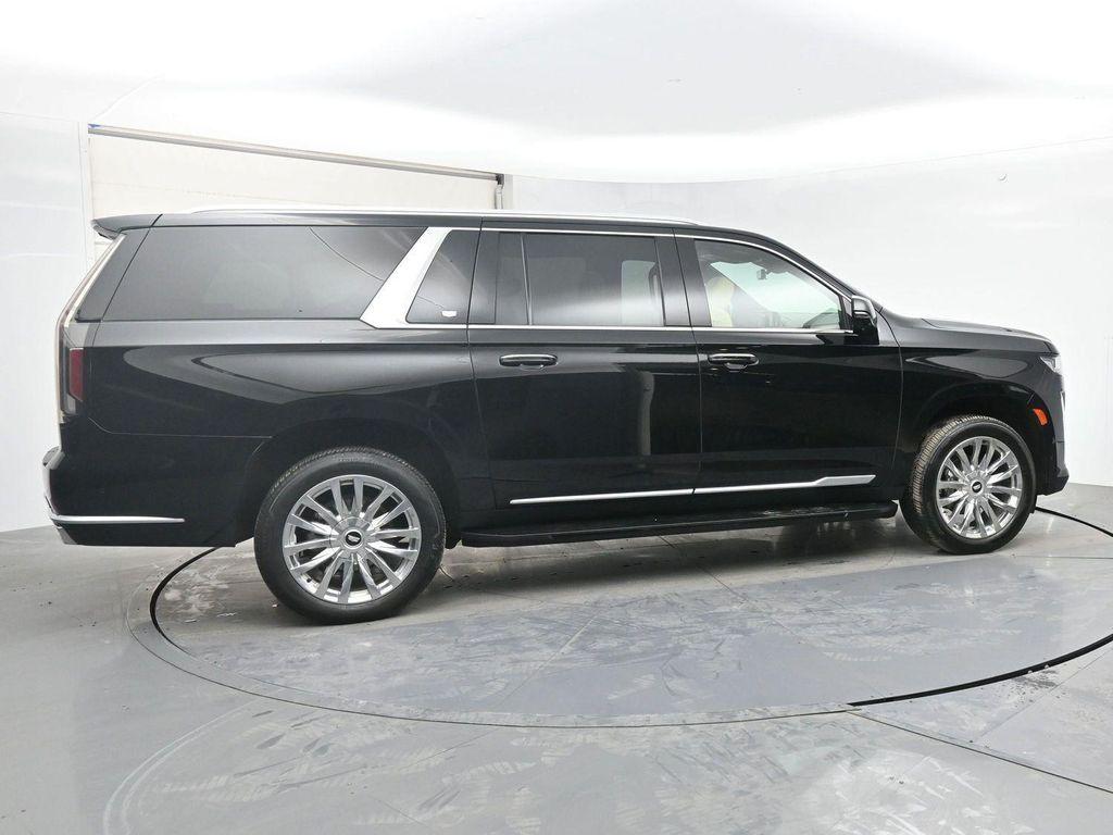 used 2023 Cadillac Escalade ESV car, priced at $63,400