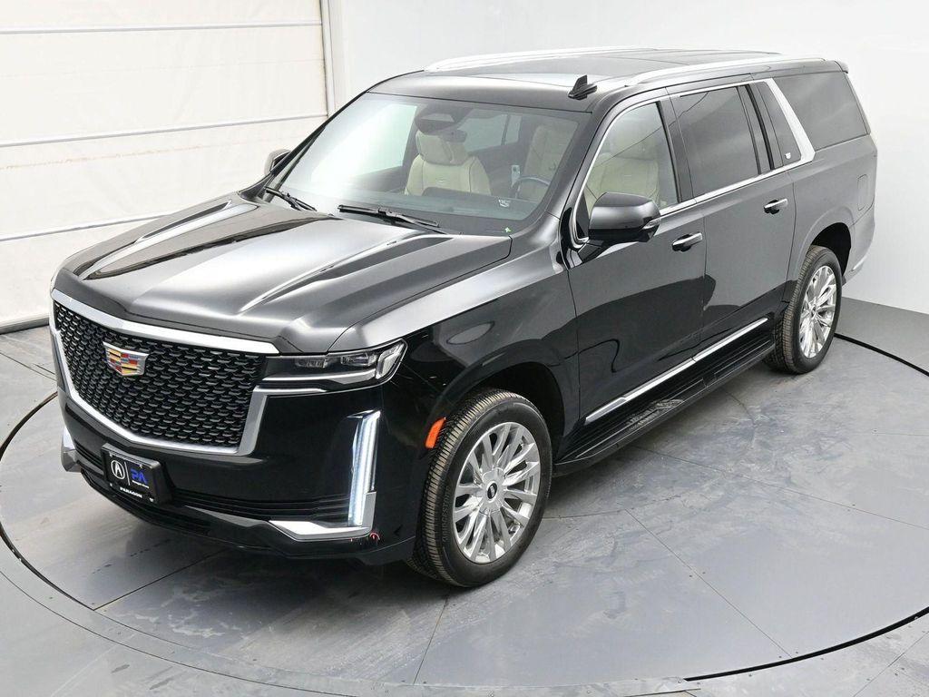 used 2023 Cadillac Escalade ESV car, priced at $63,400