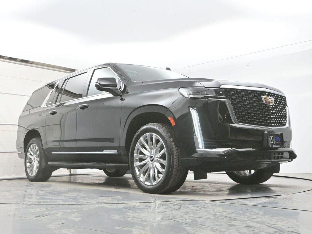 used 2023 Cadillac Escalade ESV car, priced at $63,400