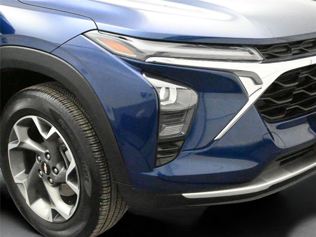used 2024 Chevrolet Trax car, priced at $18,500