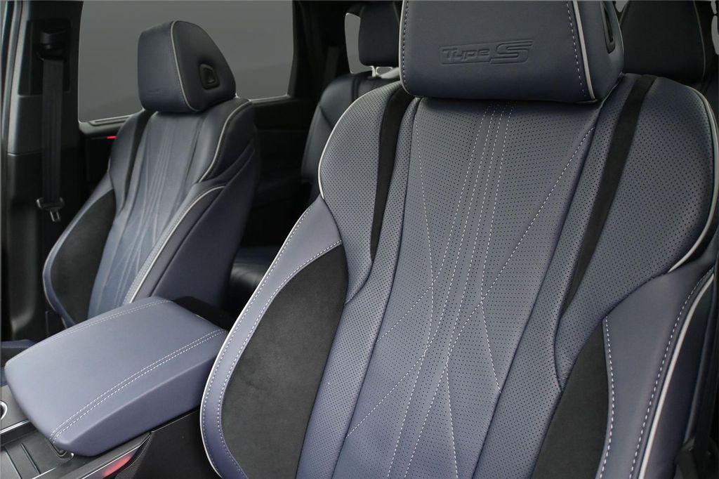 used 2026 Acura MDX car, priced at $72,000