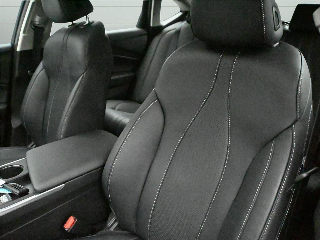 used 2025 Acura TLX car, priced at $35,200