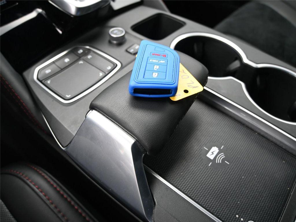 used 2023 Acura MDX car, priced at $38,250