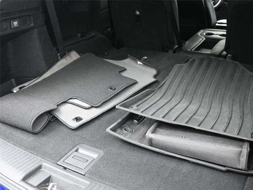 used 2023 Acura MDX car, priced at $38,250