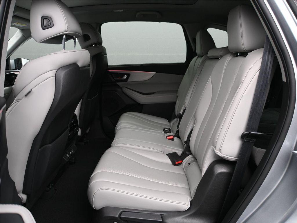 used 2023 Acura MDX car, priced at $39,424