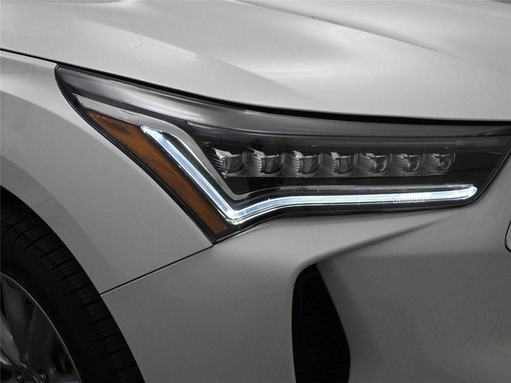 used 2023 Acura RDX car, priced at $32,000