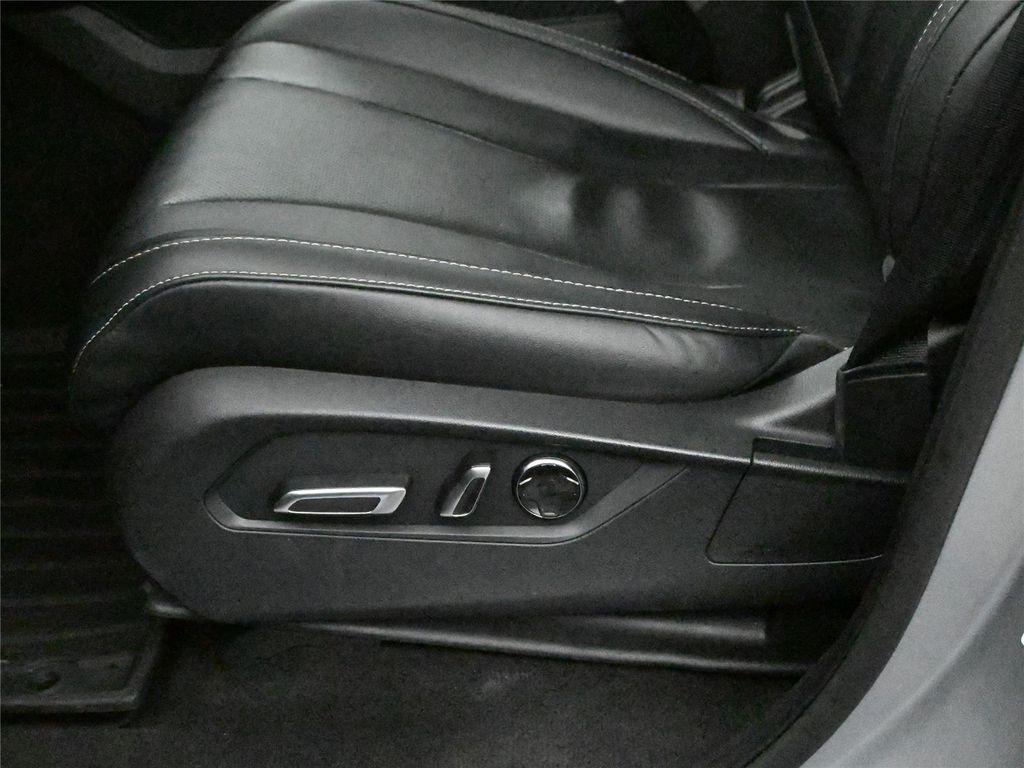 used 2024 Acura MDX car, priced at $38,350