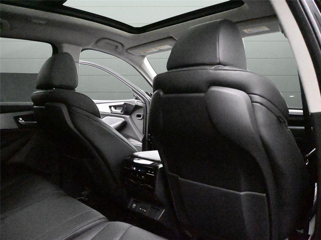 used 2025 Acura MDX car, priced at $45,300