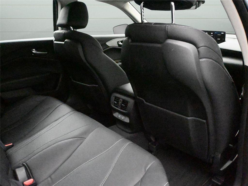 used 2025 Acura TLX car, priced at $35,400