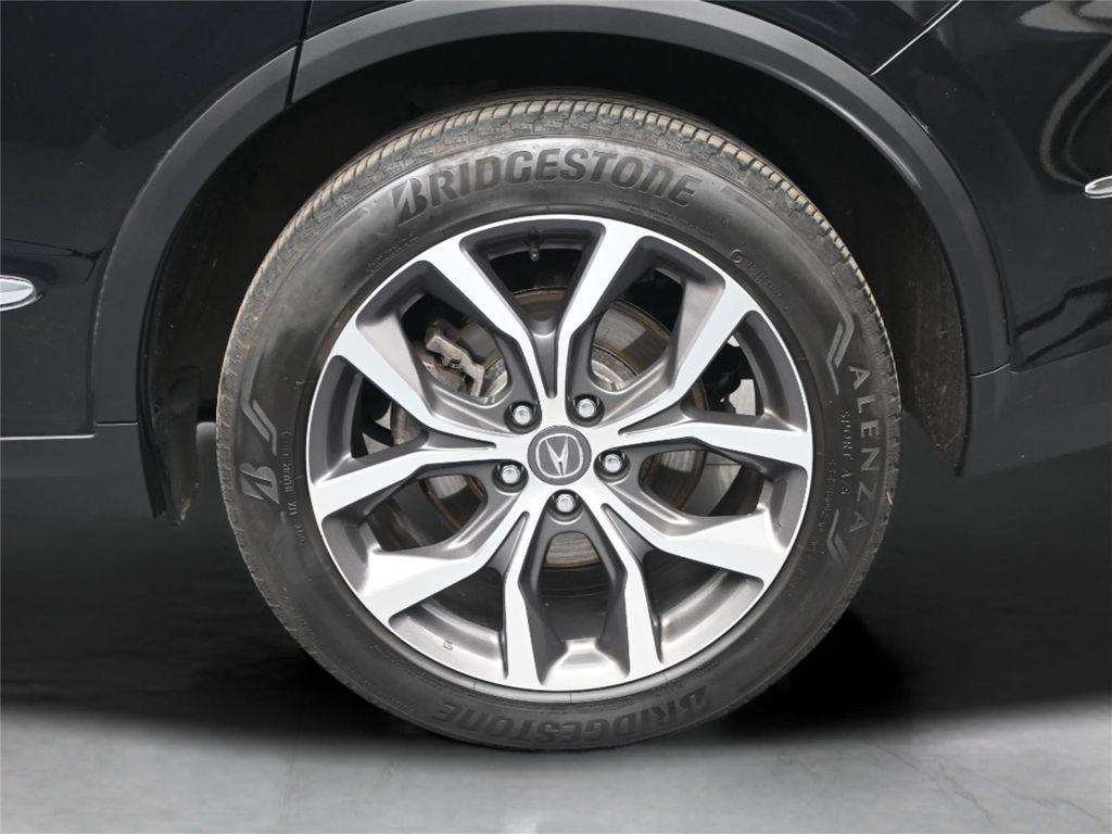 used 2024 Acura MDX car, priced at $39,700