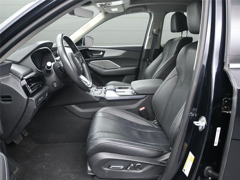 used 2024 Acura MDX car, priced at $39,700