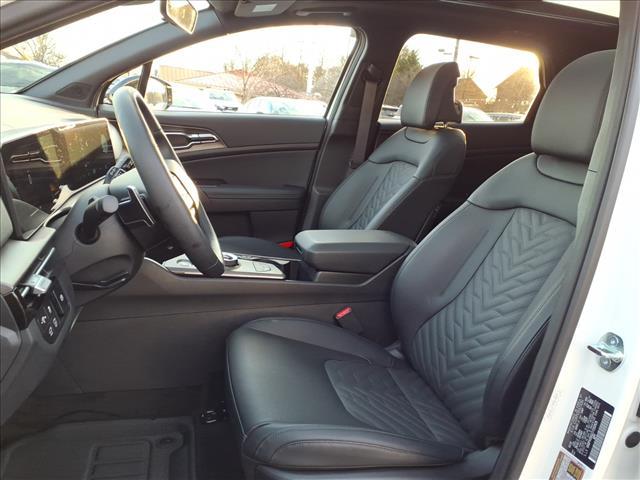 used 2026 Kia Sportage Hybrid car, priced at $35,900