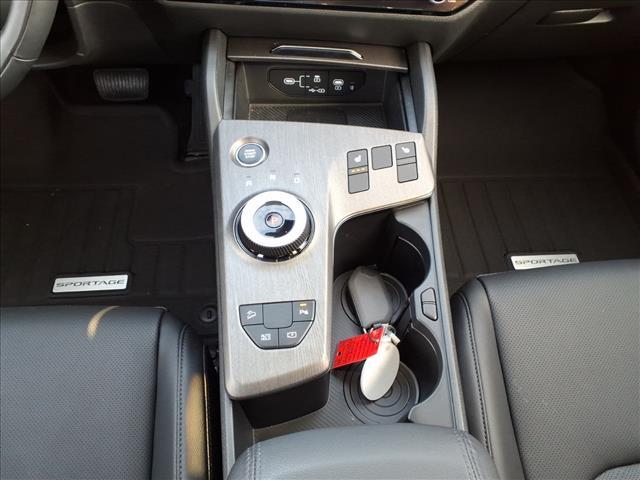 used 2026 Kia Sportage Hybrid car, priced at $35,900