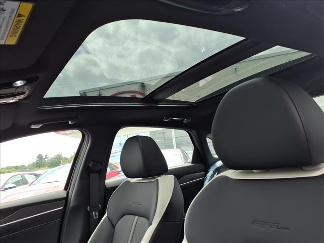 new 2026 Kia K5 car