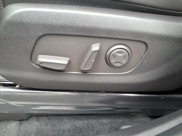 new 2026 Kia Carnival car, priced at $39,695