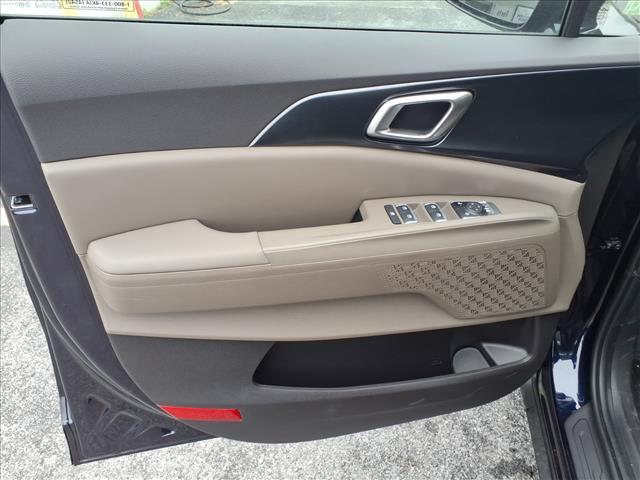 new 2026 Kia Carnival car, priced at $39,695