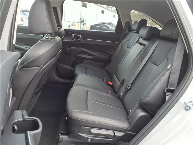 new 2026 Kia Sorento car, priced at $38,025