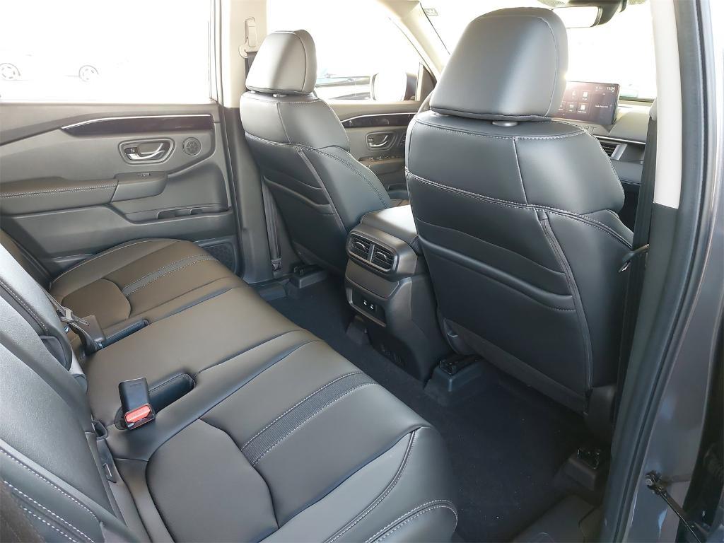 new 2026 Honda Passport car, priced at $44,053