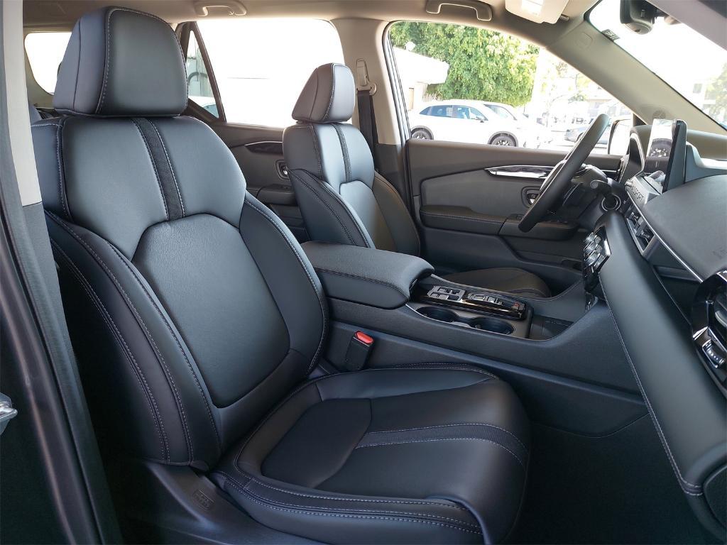 new 2026 Honda Passport car, priced at $44,053