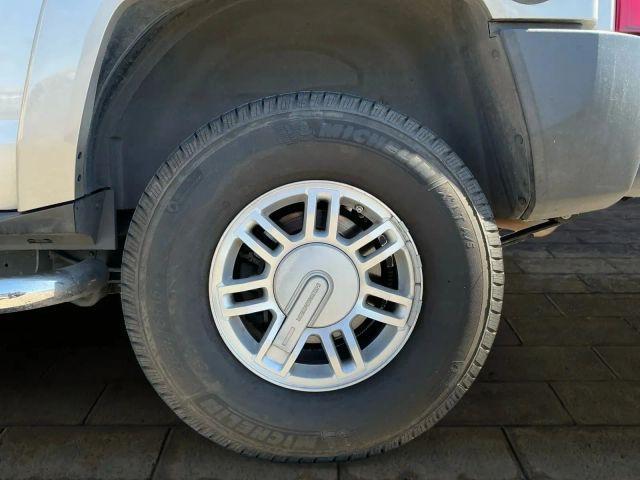 used 2007 Hummer H3 car, priced at $7,471