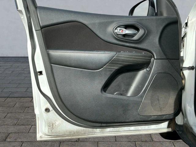 used 2017 Jeep Cherokee car, priced at $10,984