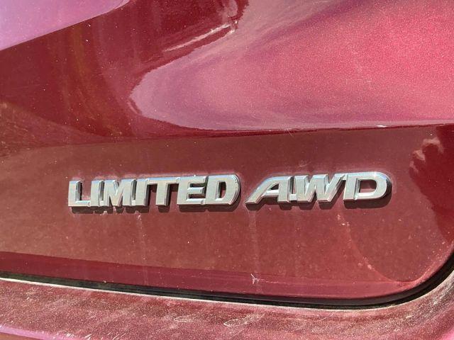 2015 Red Toyota Highlander