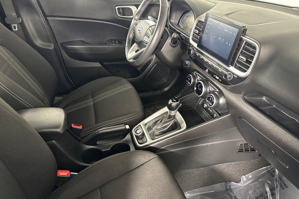 used 2025 Hyundai Venue car, priced at $18,790