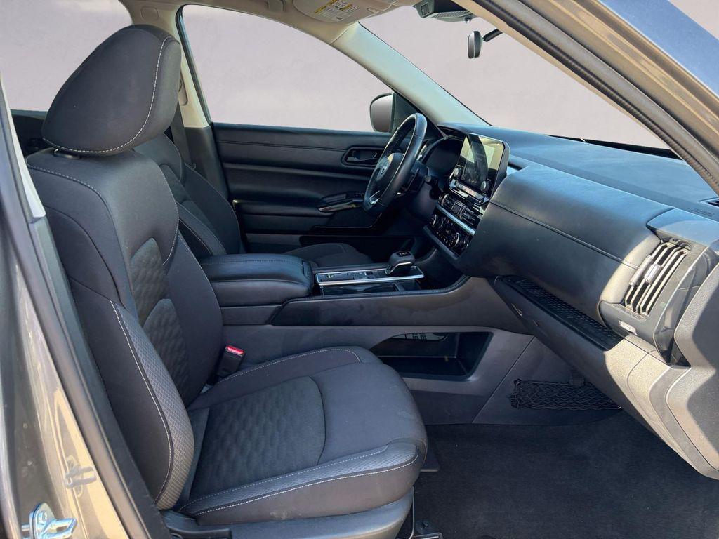 used 2024 Nissan Pathfinder car, priced at $32,995