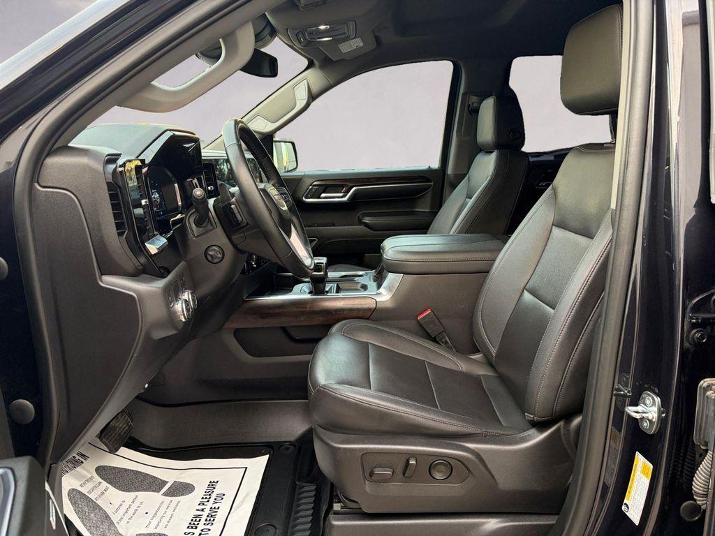 used 2023 GMC Sierra 1500 car, priced at $45,495