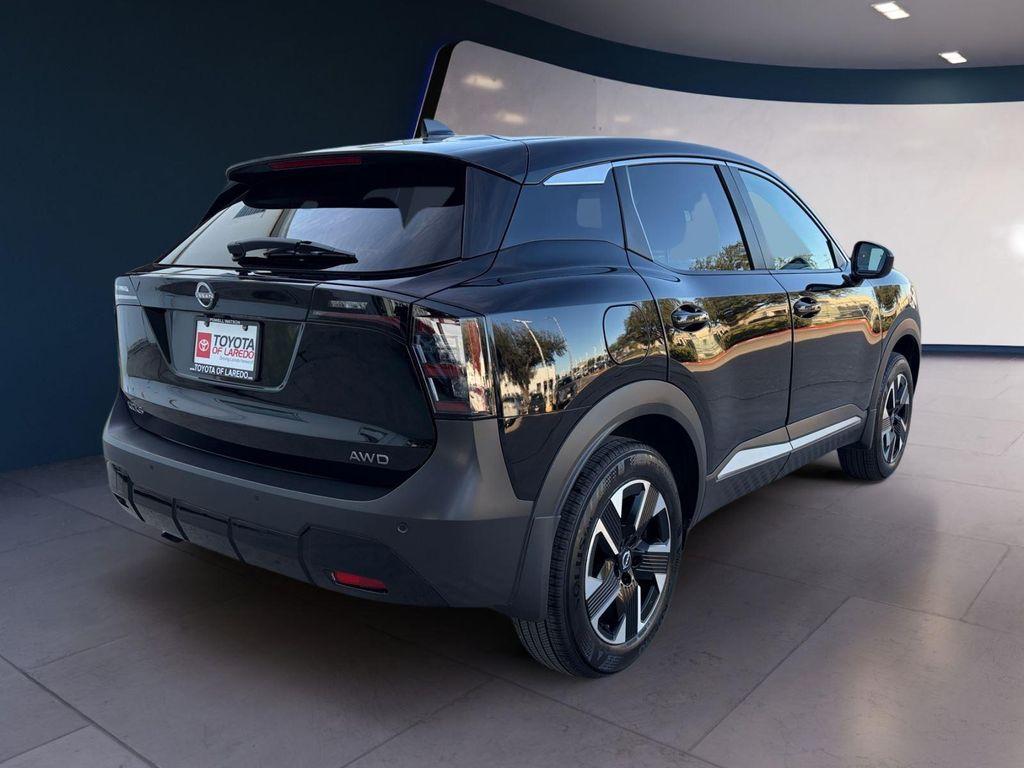 used 2025 Nissan Kicks car