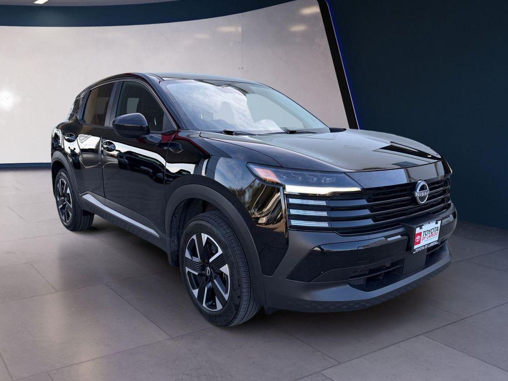 used 2025 Nissan Kicks car