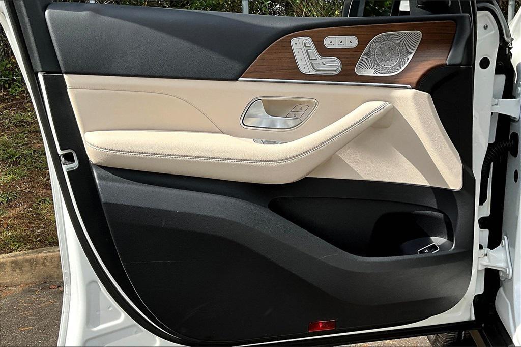 used 2024 Mercedes-Benz GLE 450 car, priced at $61,900