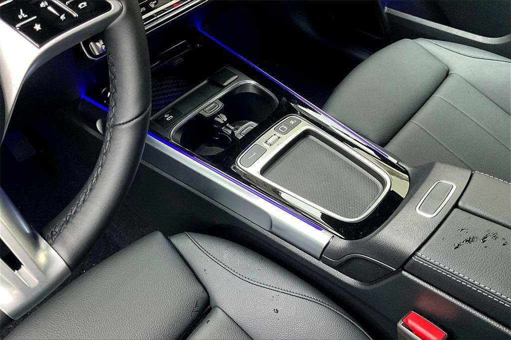 new 2026 Mercedes-Benz GLB 250 car, priced at $52,895