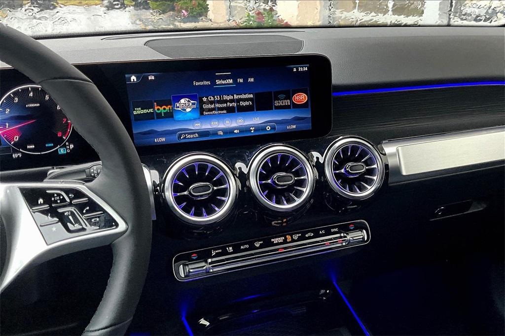 new 2026 Mercedes-Benz GLB 250 car, priced at $52,895