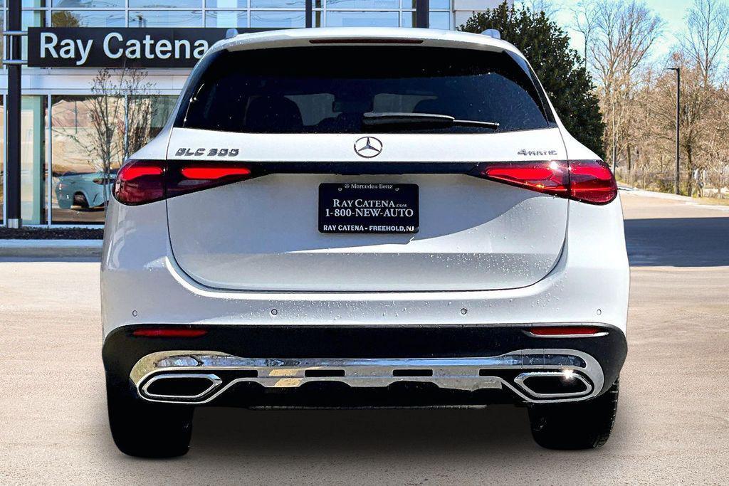 new 2026 Mercedes-Benz GLC 300 car, priced at $54,685