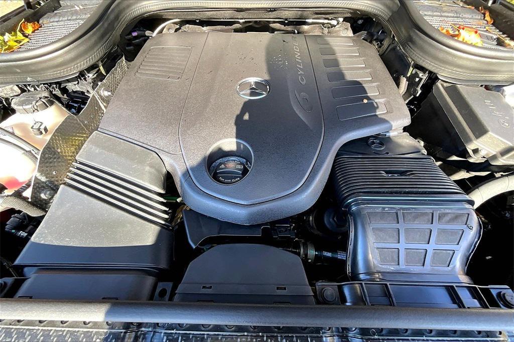 new 2026 Mercedes-Benz GLE 450 car, priced at $77,500